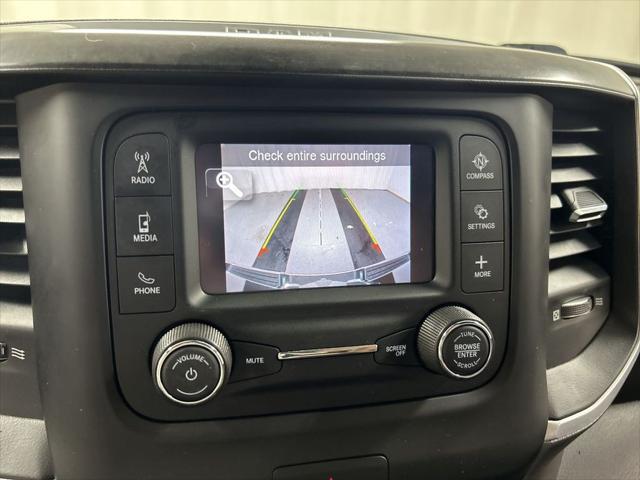 2021 Ram 1500 Big Horn Crew Cab 4x4 5'7" Box
