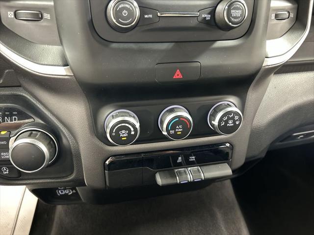 2021 Ram 1500 Big Horn Crew Cab 4x4 5'7" Box