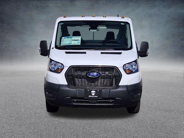 2023 Ford Transit Chassis Base