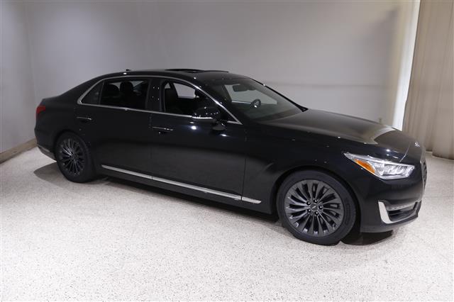 2018 Genesis G90