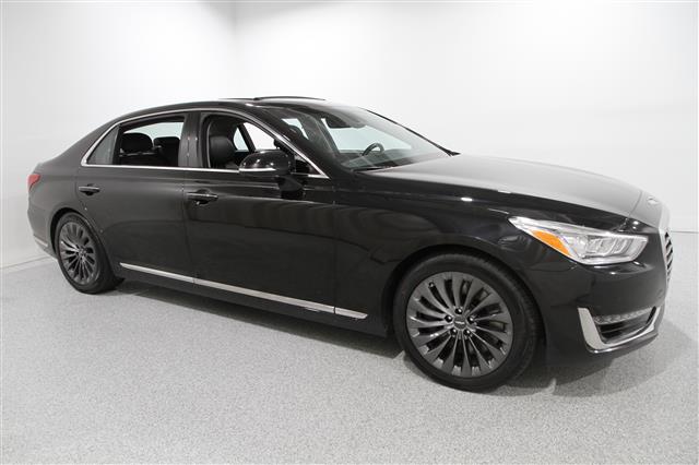 2018 Genesis G90