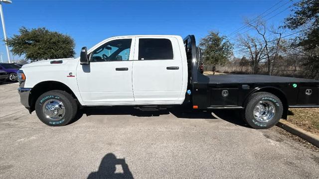 2024 RAM Ram 3500 Chassis Cab RAM 3500 TRADESMAN CREW CAB CHASSIS 4X4 60 CA