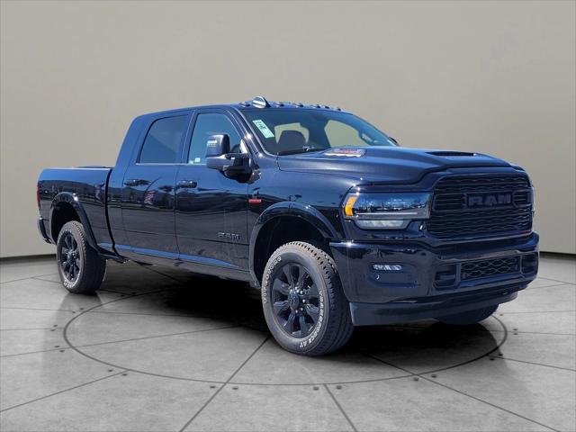 2024 RAM Ram 3500 RAM 3500 LIMITED MEGA CAB 4X4 64 BOX