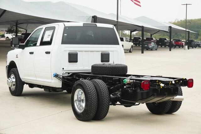 2024 RAM Ram 3500 Chassis Cab RAM 3500 TRADESMAN CREW CAB CHASSIS 4X4 60 CA