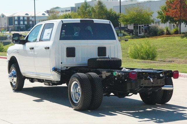 2024 RAM Ram 3500 Chassis Cab RAM 3500 TRADESMAN CREW CAB CHASSIS 4X4 60 CA