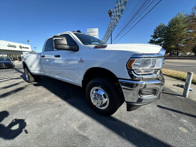 2024 RAM Ram 3500 RAM 3500 TRADESMAN CREW CAB 4X4 8 BOX