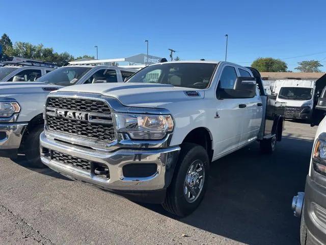 2024 RAM Ram 2500 RAM 2500 TRADESMAN CREW CAB 4X4 8 BOX