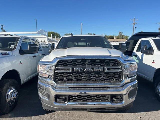 2024 RAM Ram 2500 RAM 2500 TRADESMAN CREW CAB 4X4 8 BOX