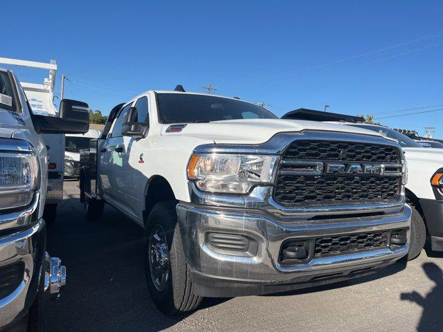 2024 RAM Ram 2500 RAM 2500 TRADESMAN CREW CAB 4X4 8 BOX