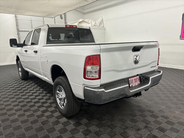 2024 RAM Ram 3500 RAM 3500 TRADESMAN CREW CAB 4X4 64 BOX