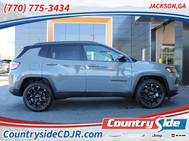 2024 Jeep Compass COMPASS LATITUDE 4X4