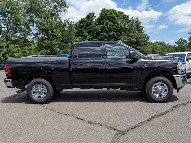 2024 RAM Ram 3500 RAM 3500 TRADESMAN CREW CAB 4X4 64 BOX