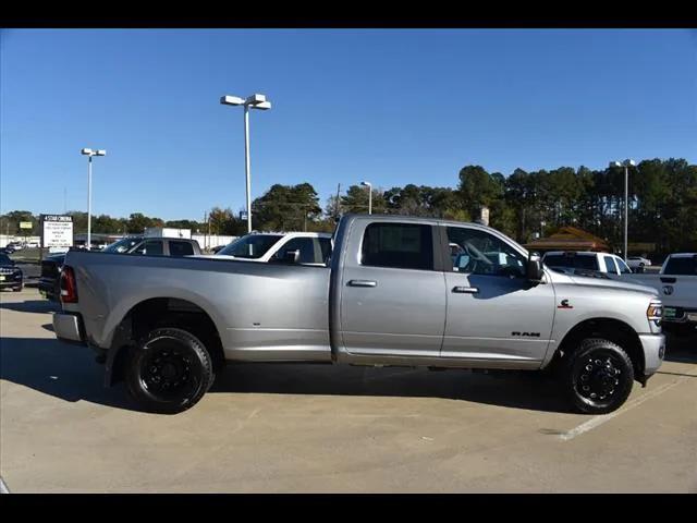 2024 RAM Ram 3500 RAM 3500 LARAMIE CREW CAB 4X4 8 BOX