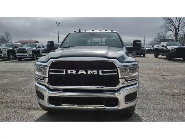 2024 RAM Ram 3500 RAM 3500 TRADESMAN CREW CAB 4X4 64 BOX