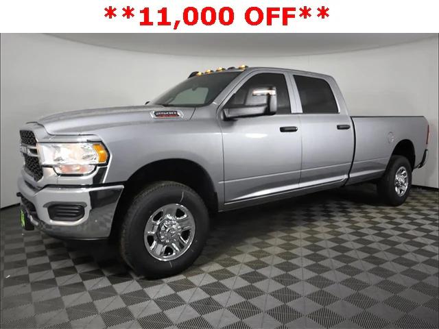 2024 RAM Ram 2500 RAM 2500 TRADESMAN CREW CAB 4X4 8 BOX