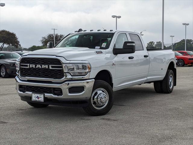 2024 RAM Ram 3500 RAM 3500 TRADESMAN CREW CAB 4X4 8 BOX