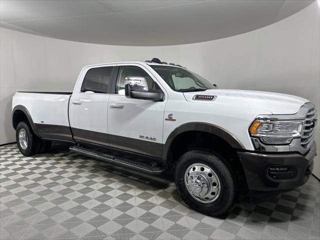 2024 RAM Ram 3500 RAM 3500 LIMITED LONGHORN CREW CAB 4X4 8 BOX