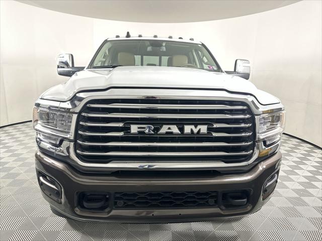 2024 RAM Ram 3500 RAM 3500 LIMITED LONGHORN CREW CAB 4X4 8 BOX