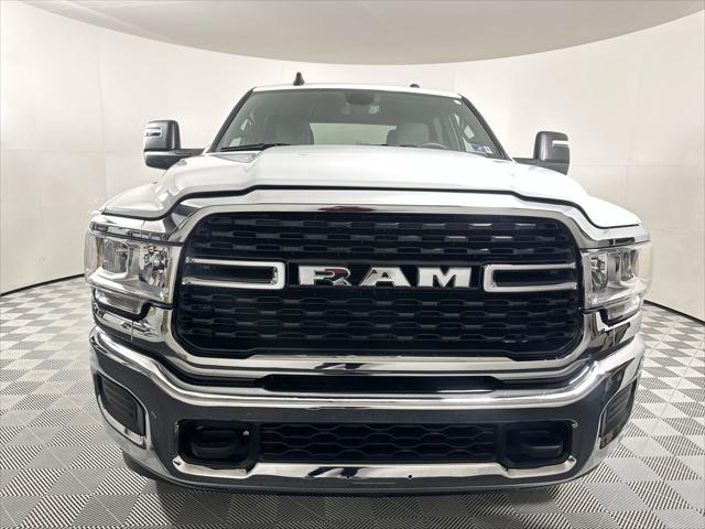 2024 RAM Ram 3500 RAM 3500 BIG HORN CREW CAB 4X4 8 BOX