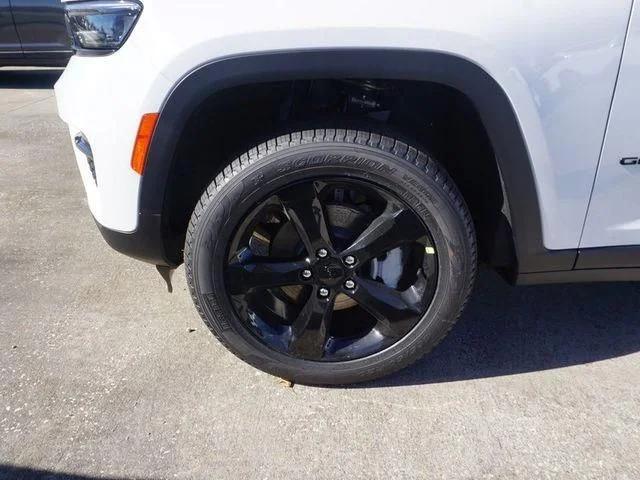 2024 Jeep Grand Cherokee GRAND CHEROKEE LIMITED 4X2