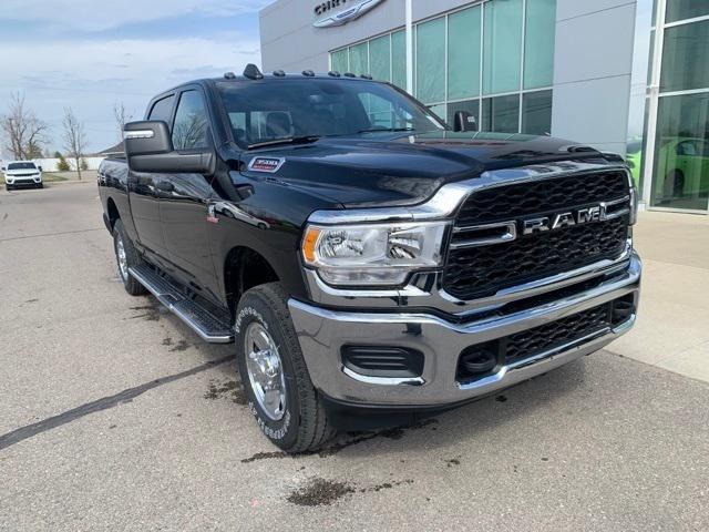 2024 RAM Ram 3500 RAM 3500 TRADESMAN CREW CAB 4X4 64 BOX 2024 RAM Ram 3500 RAM 3500 TRADESMAN CREW CAB 4X4 64 BOX