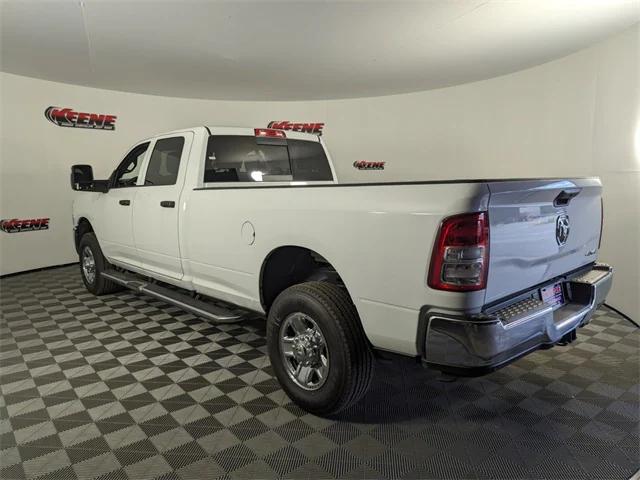 2024 RAM Ram 2500 RAM 2500 TRADESMAN CREW CAB 4X4 8 BOX