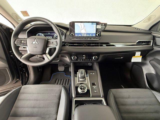 2024 Mitsubishi Outlander PHEV SE S-AWC