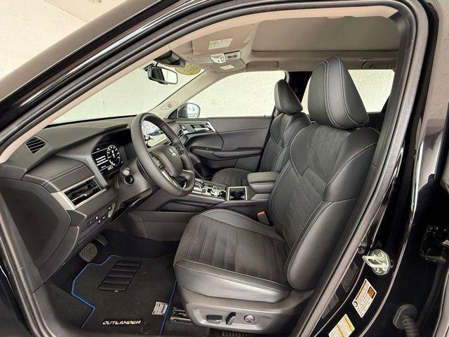 2024 Mitsubishi Outlander PHEV SE S-AWC