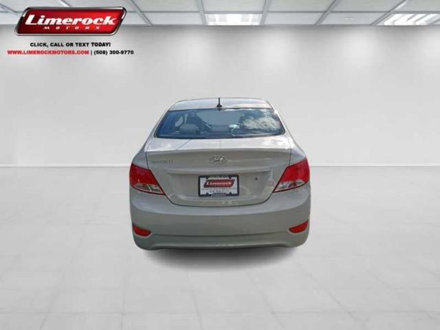 2017 Hyundai Accent SE