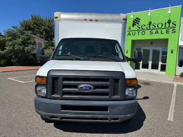 2015 Ford E-350 Cutaway E-350 Super Duty