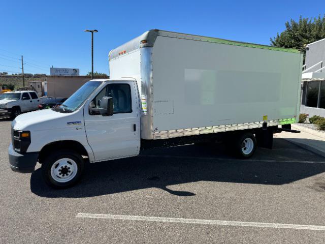 2015 Ford E-350 Cutaway E-350 Super Duty