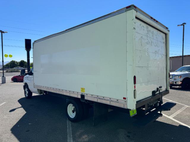2015 Ford E-350 Cutaway E-350 Super Duty