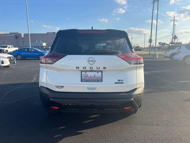 2023 Nissan Rogue SV FWD