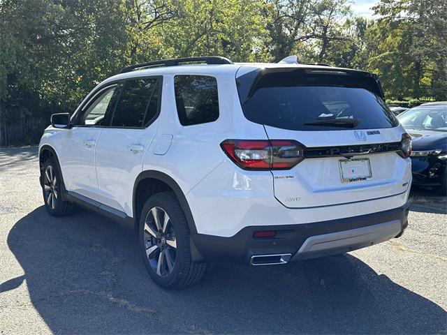 2024 Honda Pilot Touring