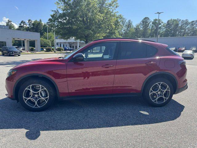 2024 Alfa Romeo Stelvio STELVIO SPRINT AWD 2024 Alfa Romeo Stelvio STELVIO SPRINT AWD