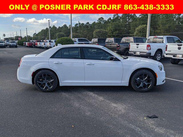 2023 Chrysler Chrysler 300 300 TOURING
