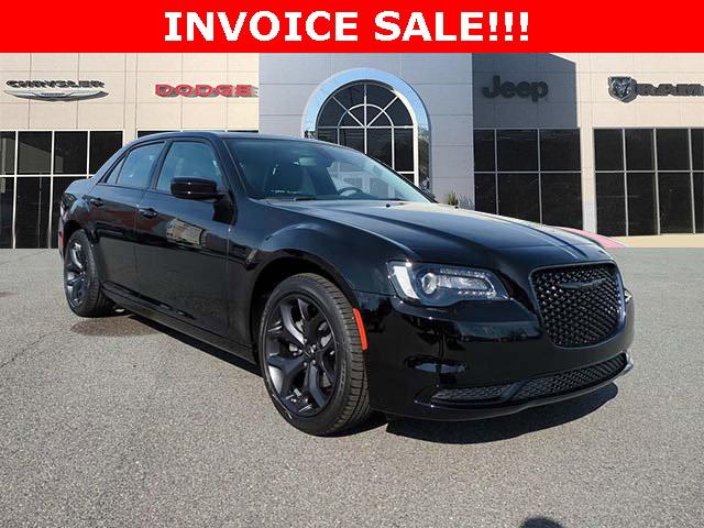 2023 Chrysler Chrysler 300 300 TOURING