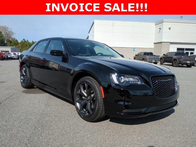 2023 Chrysler Chrysler 300 300 TOURING