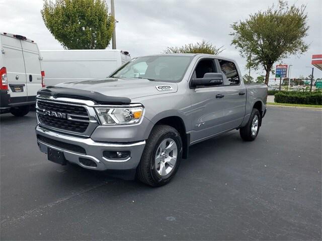 2024 RAM Ram 1500 RAM 1500 BIG HORN CREW CAB 4X2 57 BOX