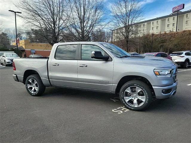 2024 RAM Ram 1500 RAM 1500 LARAMIE CREW CAB 4X4 57 BOX