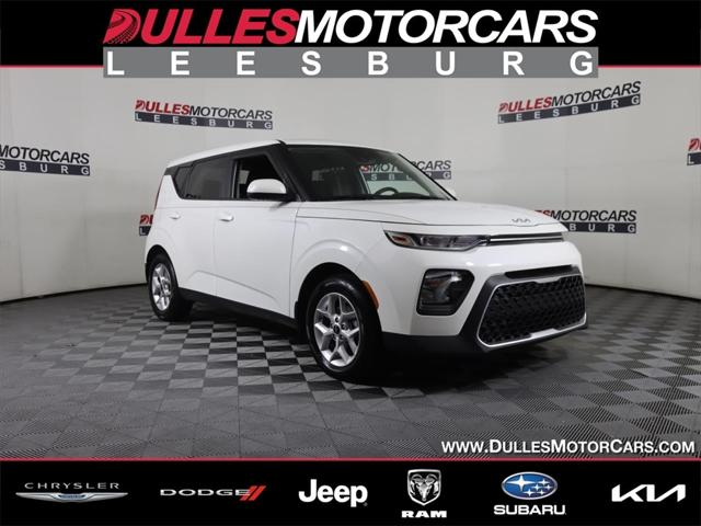 2022 Kia Soul LX 2022 Kia Soul LX