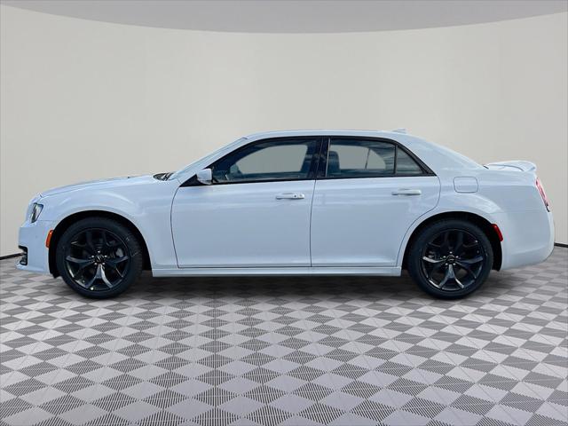 2023 Chrysler Chrysler 300 300S V8