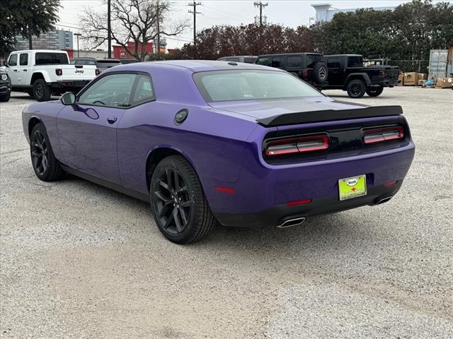 2023 Dodge Challenger CHALLENGER SXT