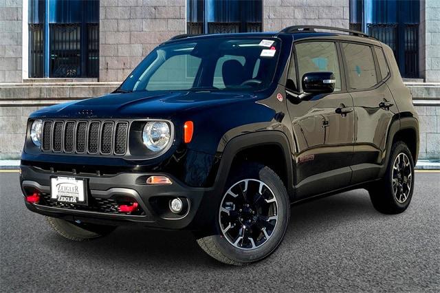 2023 Jeep Renegade RENEGADE TRAILHAWK 4X4