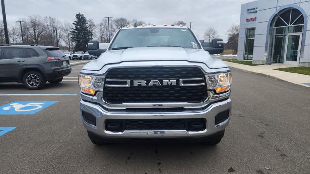 2024 RAM Ram 3500 RAM 3500 BIG HORN CREW CAB 4X4 8 BOX