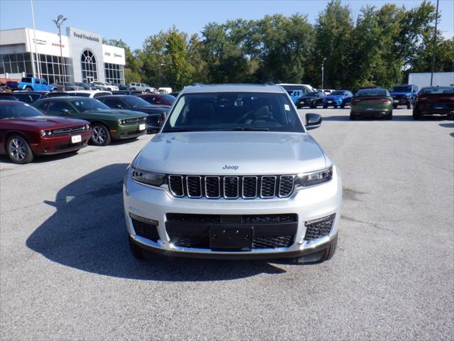 2024 Jeep Grand Cherokee GRAND CHEROKEE L LIMITED 4X4