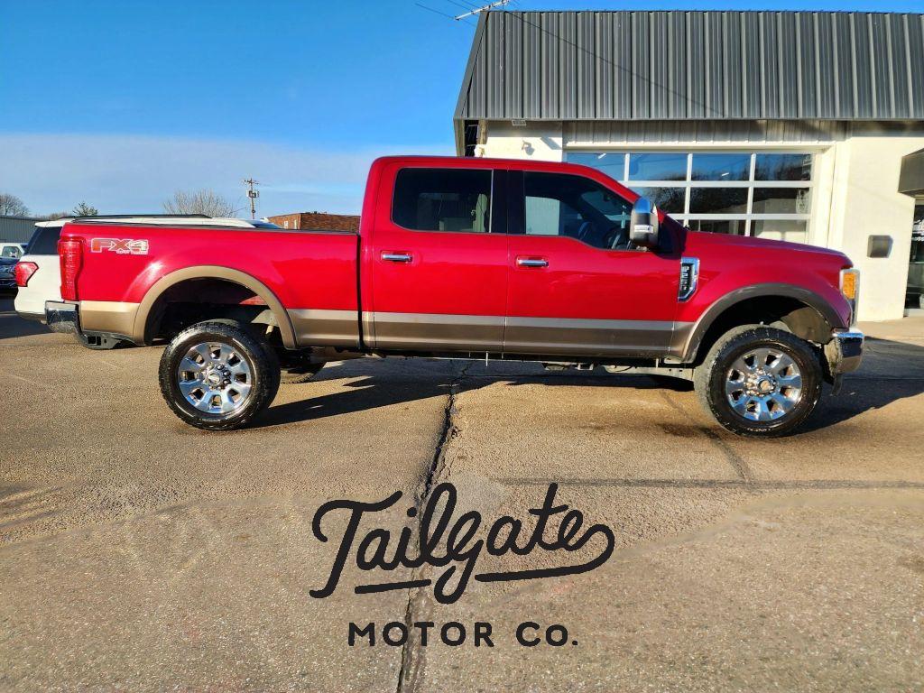 2017 Ford F-250 Lariat 4x4 Crew Cab 8' Box's photo