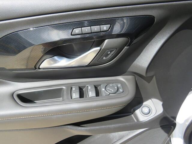 2023 GMC Terrain AWD AT4