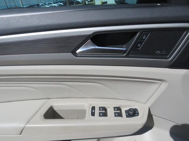 2021 Volkswagen Atlas 2.0T SEL Premium