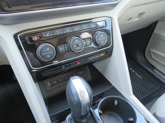 2021 Volkswagen Atlas 2.0T SEL Premium